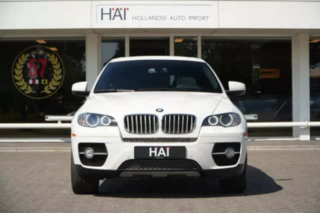 BMW X6 (2008) thumbnail 2