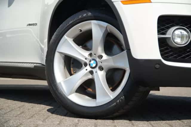 BMW X6 (2008) thumbnail 5