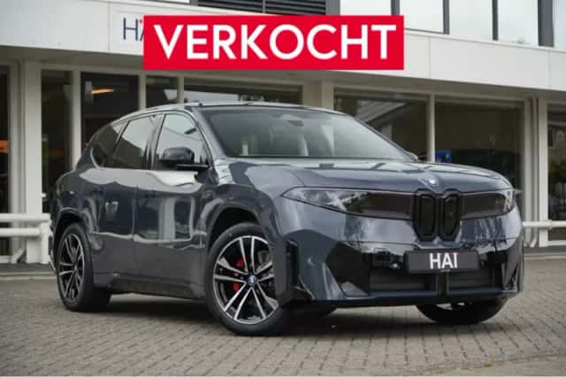 BMW iX3 (2026) thumbnail 1