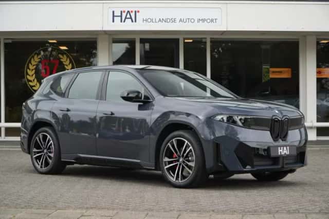 BMW iX3 (2026) thumbnail 4