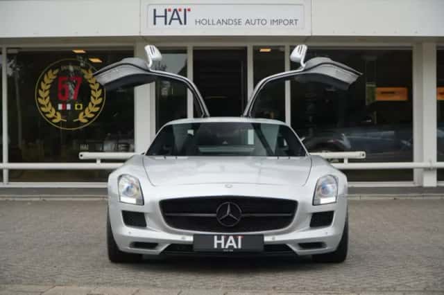 Mercedes- AMG SLS (2011) thumbnail 3