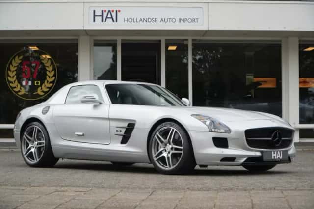 Mercedes- AMG SLS (2011) thumbnail 5
