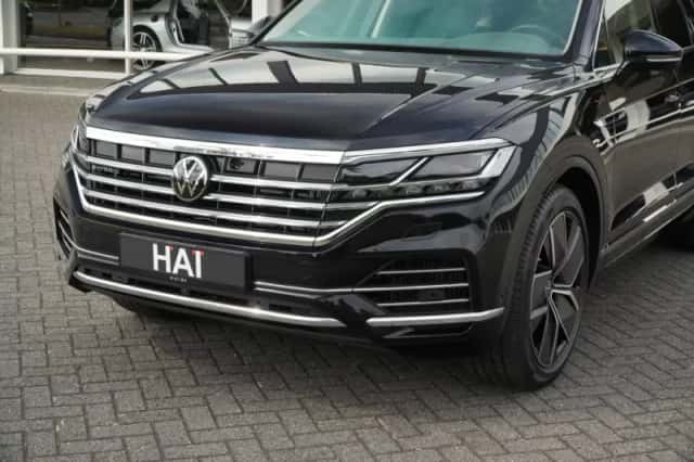 Volkswagen Touareg (2020) thumbnail 3
