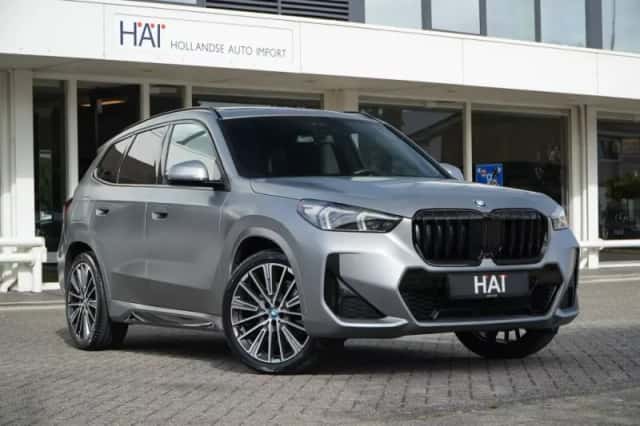 BMW X1 (2023) thumbnail 1