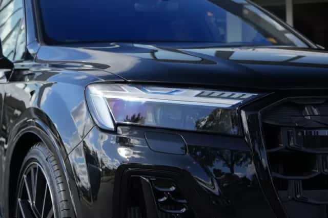 Audi Q7 (2026) thumbnail 6