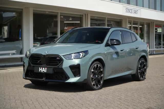 BMW X2 (2024) thumbnail 4