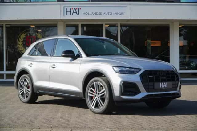 Audi Q5 (2025) thumbnail 3
