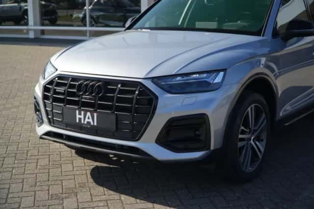 Audi Q5 (2025) thumbnail 4