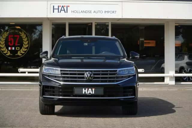 Volkswagen Touareg (2025) thumbnail 2