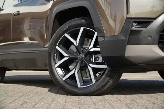 Jeep Compass (2026) thumbnail 5