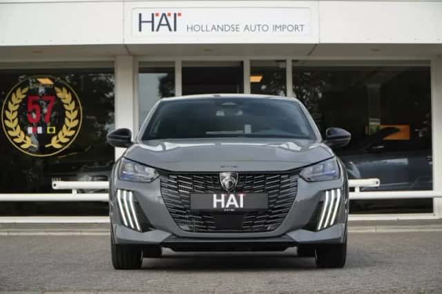 Peugeot 208 (2025) thumbnail 3