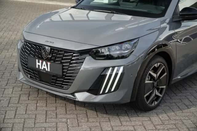 Peugeot 208 (2025) thumbnail 4