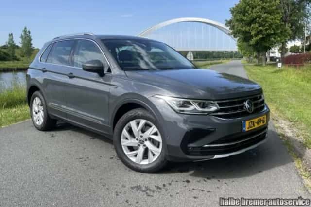 Volkswagen Tiguan (2021) thumbnail 1