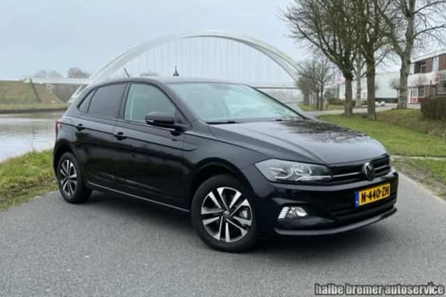 Volkswagen Polo (2021) thumbnail 1