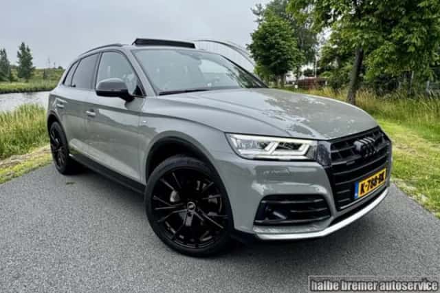 Audi Q5 (2018) thumbnail 1