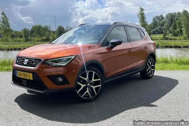 SEAT Arona (2019) thumbnail 4