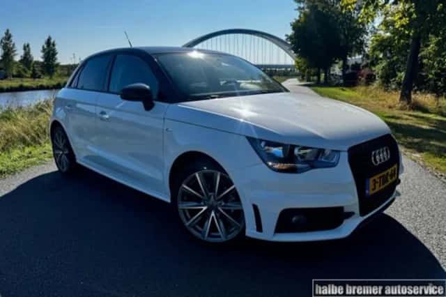 Audi A1 (2014) thumbnail 1
