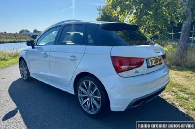 Audi A1 (2014) thumbnail 2