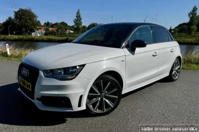 Audi A1 (2014) thumbnail 4