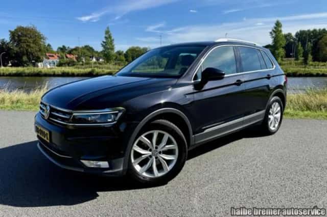 Volkswagen Tiguan (2017) thumbnail 4