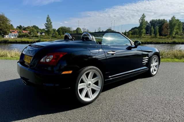Chrysler Crossfire (2006) thumbnail 4