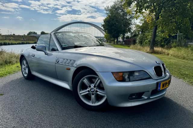 BMW Z3 (1996) thumbnail 1