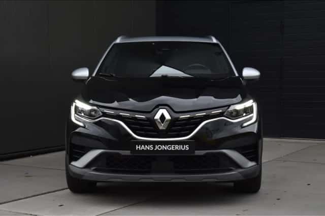 Renault Captur (2023) thumbnail 2