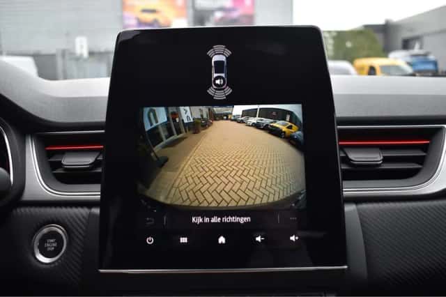 Renault Captur (2023) thumbnail 20