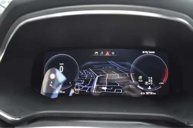 Renault Captur (2023) thumbnail 21