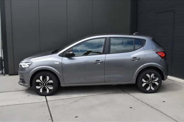 Dacia Sandero (2024) thumbnail 9