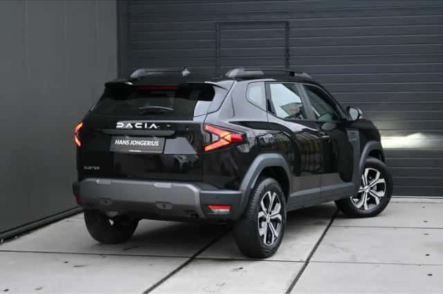 Dacia Duster (2025) thumbnail 3