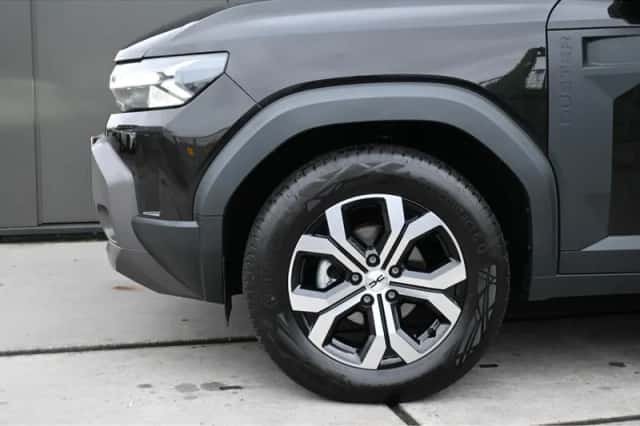 Dacia Duster (2025) thumbnail 4