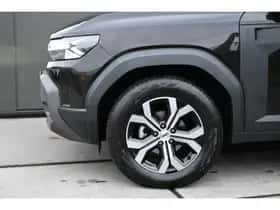 Dacia Duster (2025) thumbnail 4