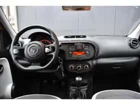 Renault Twingo (2020) thumbnail 11
