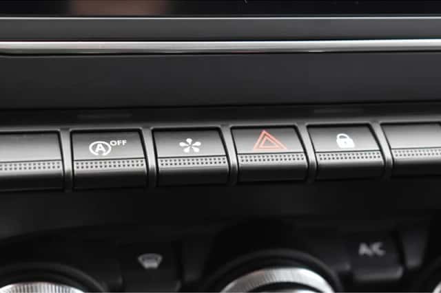 Renault Captur (2022) thumbnail 20