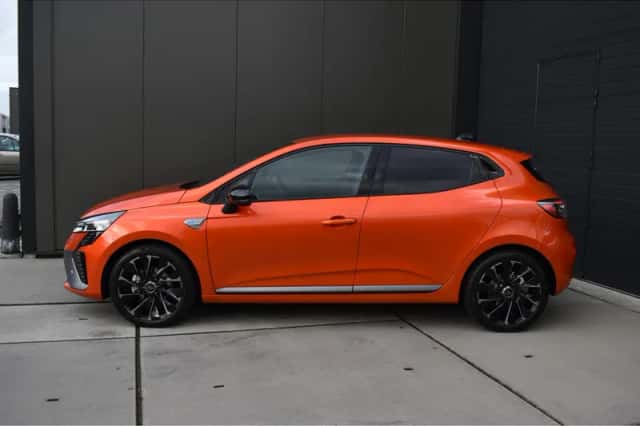 Renault Clio (2025) thumbnail 5