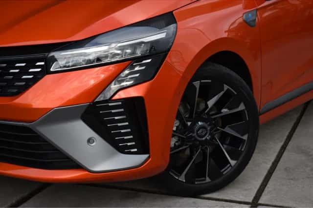 Renault Clio (2025) thumbnail 9