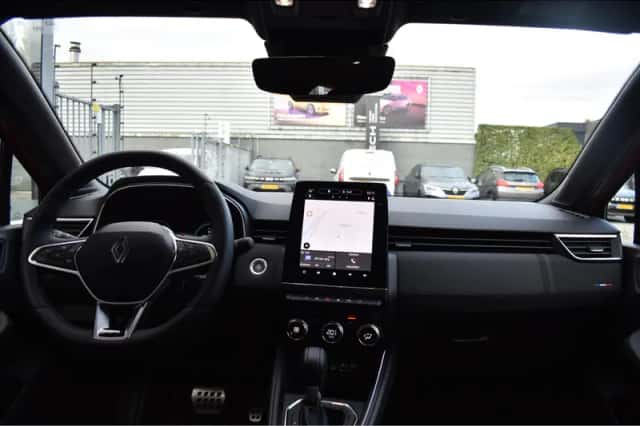Renault Clio (2025) thumbnail 10