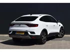 Renault Arkana (2022) thumbnail 2