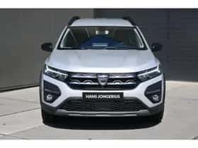 Dacia Jogger (2022) thumbnail 2