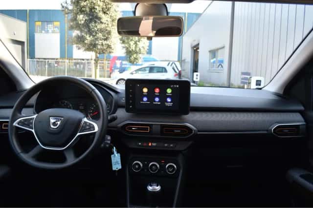 Dacia Sandero Stepway (2022) thumbnail 14
