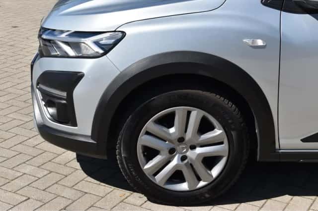 Dacia Sandero Stepway (2022) thumbnail 8