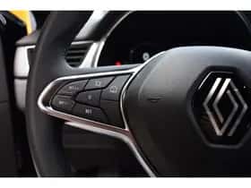Renault Captur (2024) thumbnail 19