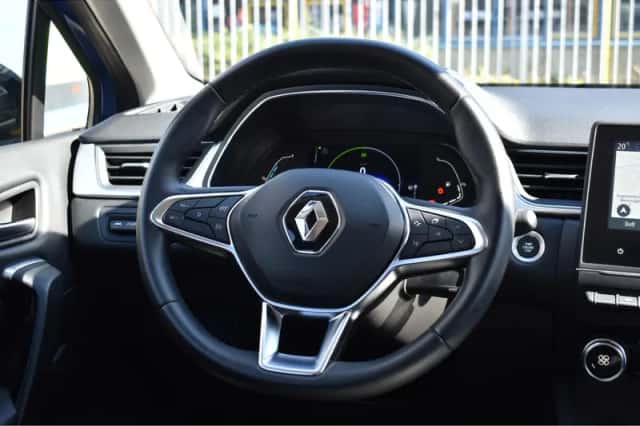 Renault Captur (2021) thumbnail 15
