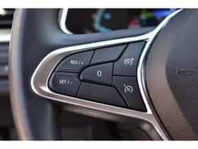 Renault Captur (2021) thumbnail 16