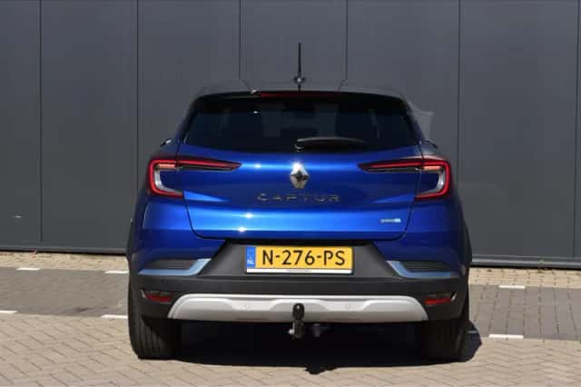 Renault Captur (2021) thumbnail 6