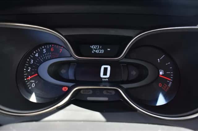 Renault Captur (2019) thumbnail 25