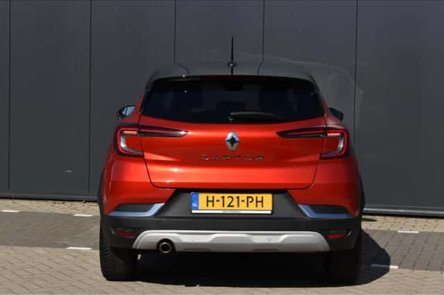 Renault Captur (2020) thumbnail 5