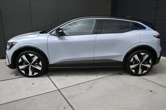 Renault Mégane E-Tech (2025) thumbnail 5