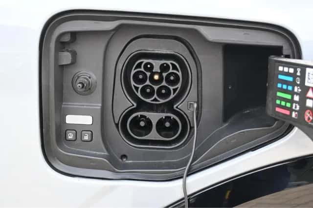 Renault Mégane E-Tech (2025) thumbnail 6